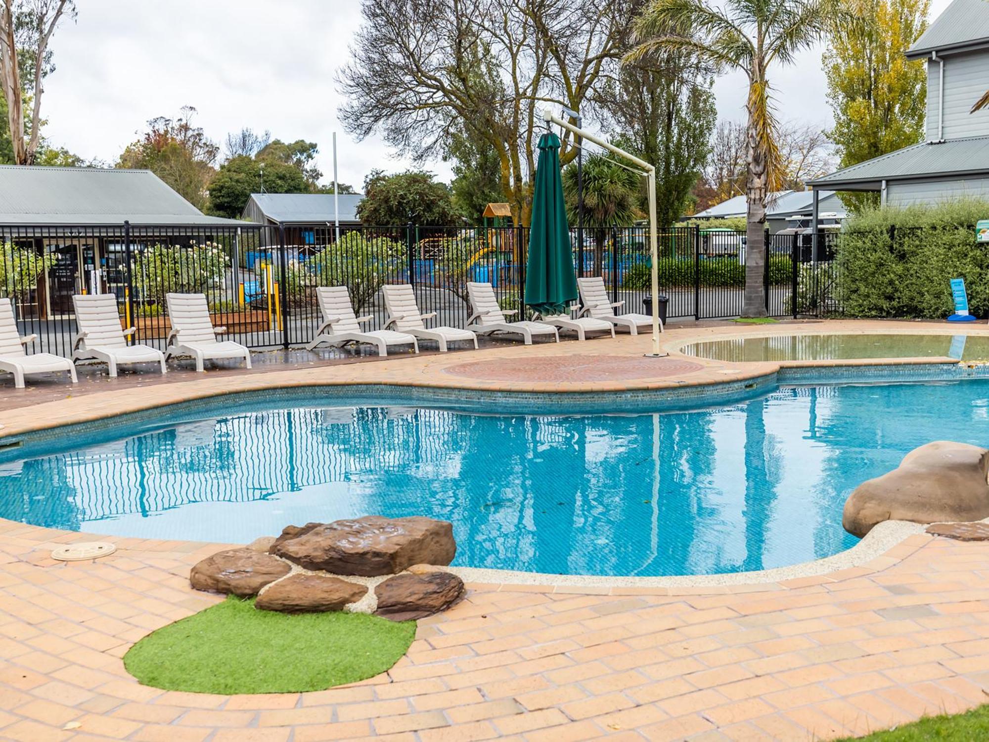 Nrma Ballarat Holiday Park Eksteriør bilde